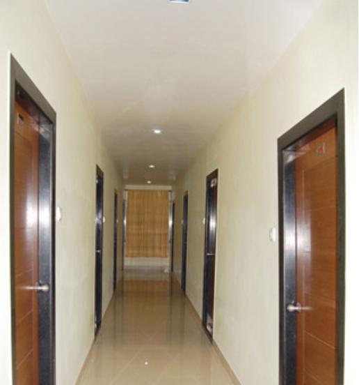 Balaji Grand Hotel Kākināda Kültér fotó
